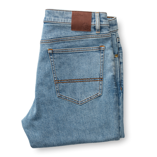 SLIM STRAIGHT FIT LIGHT WASH DENIM